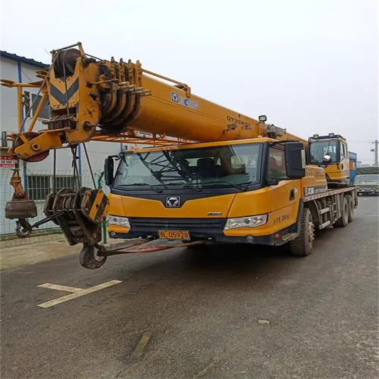 黄石吊车出租保险：全面覆盖，安全无忧